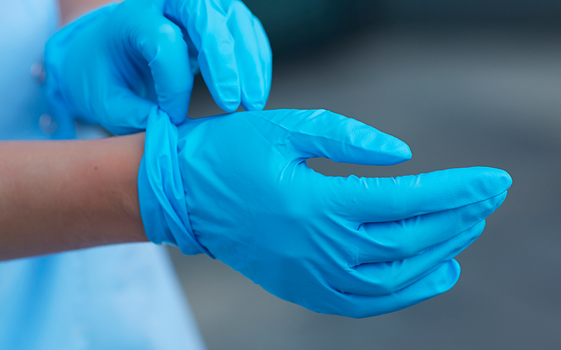 Standarder for medicinsk beskyttelsesudstyr stilles gratis til rådighed