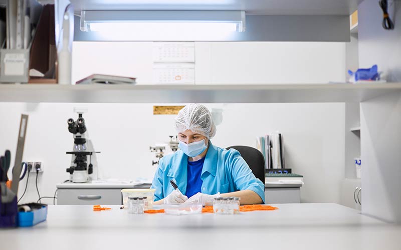 Hvordan bør kunstig intelligens anvendes i medicinske laboratorier?